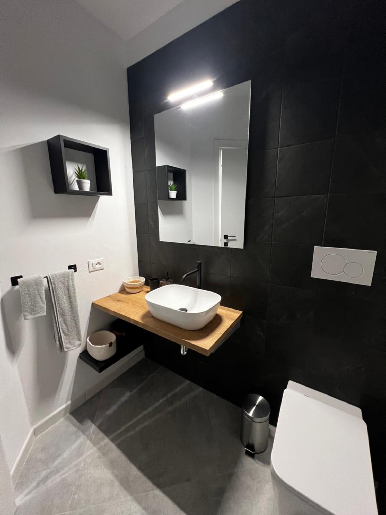 شقة Roka House بسكييرا ديل غاردا المظهر الخارجي الصورة